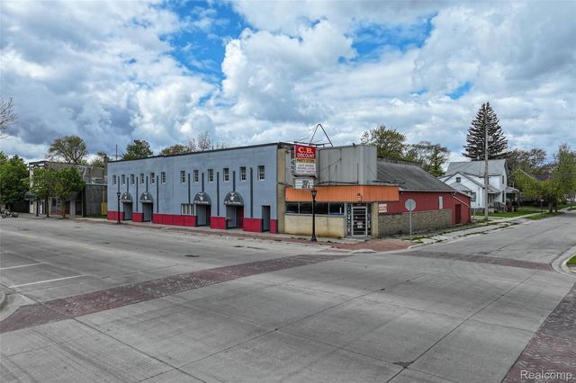 1600 Broadway Street, Bay City