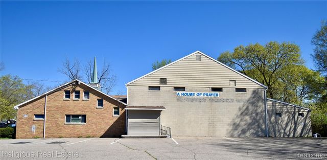 818 N Jenison Avenue, Lansing