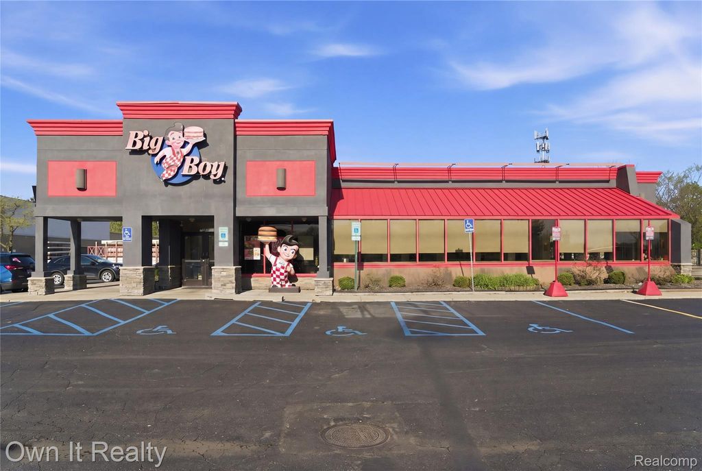3756 S Rochester Road, Rochester Hills city
