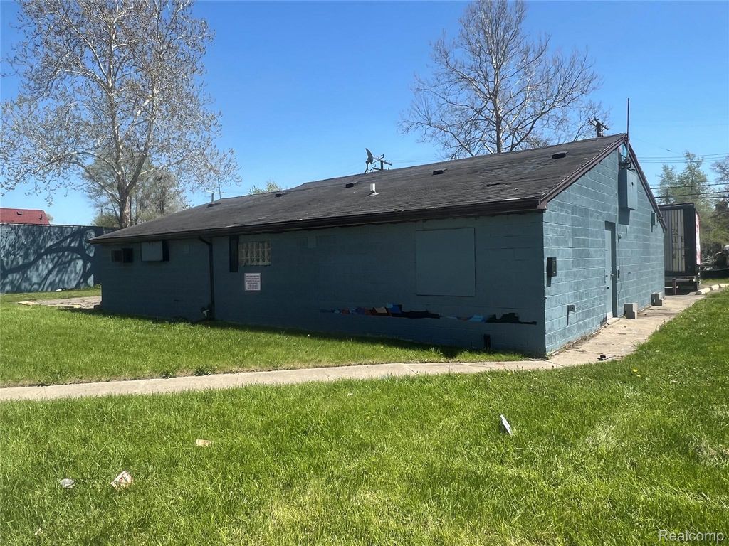 4113 W Vernor Highway, Detroit city