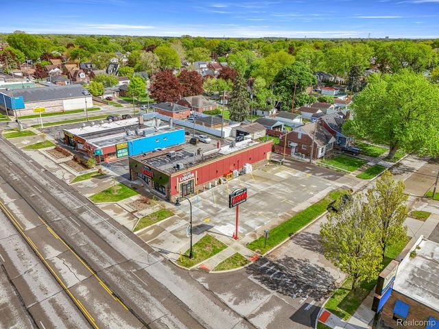 18641 Ecorse Road, Allen Park
