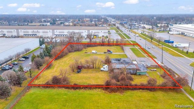 24500 Dequindre Road, Warren