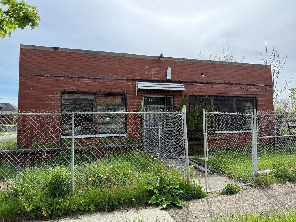 9330 Milner Street, Detroit city