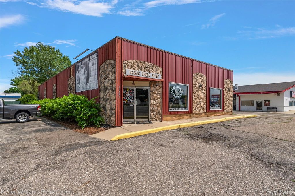 1357 S Gratiot Avenue, Clinton charter township