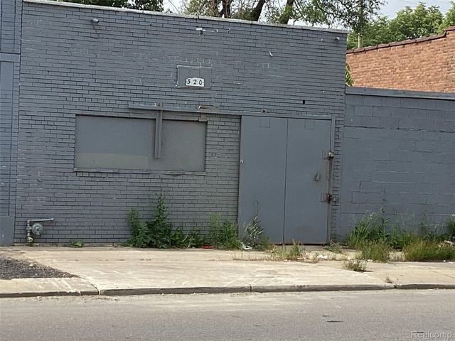 320 E State Fair, Highland Park