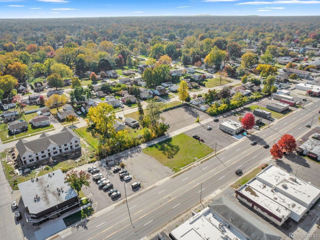 30759 Ford Road, Garden City city