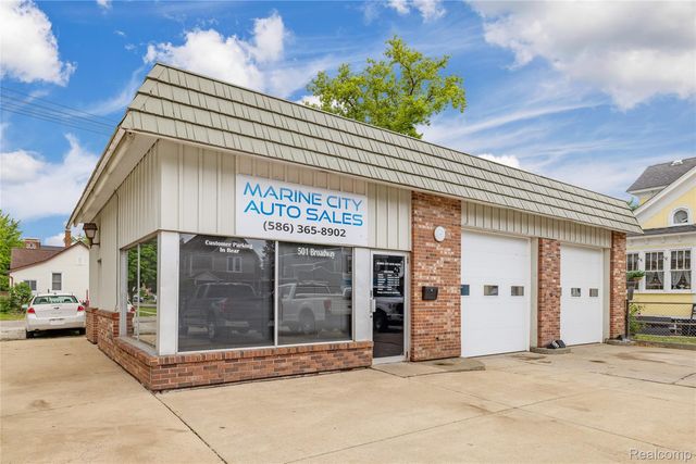 501 Broadway Street, Marine City