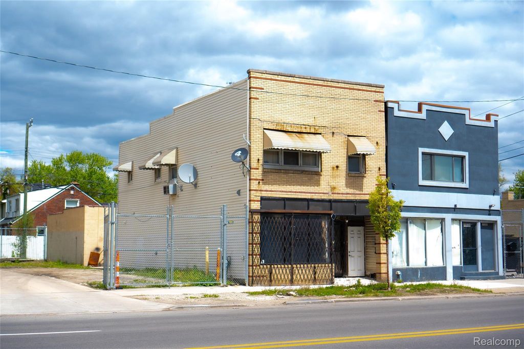 19510 W Warren Avenue, Detroit city