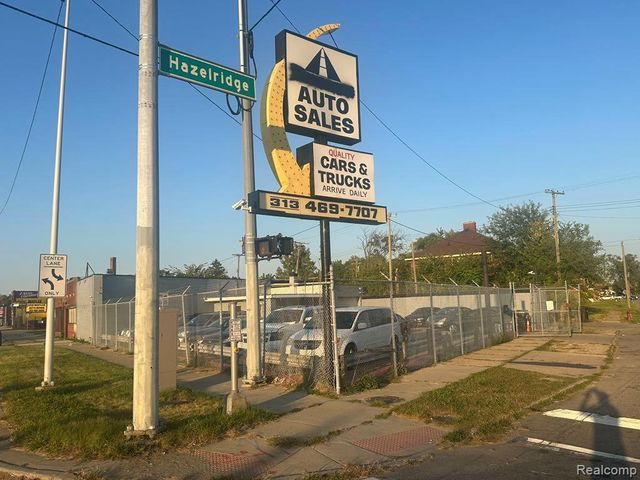 13400 Gratiot Avenue, Detroit