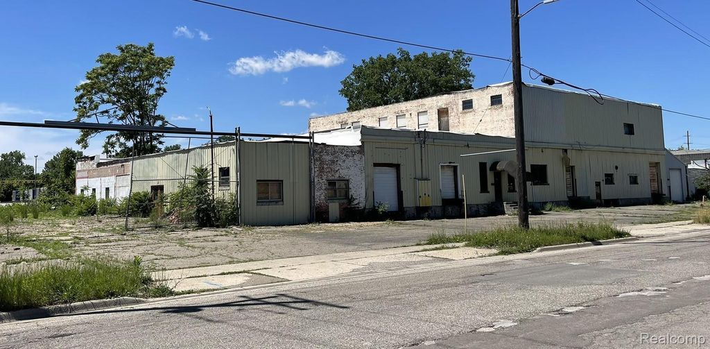 619-635 East Washington, Jackson city