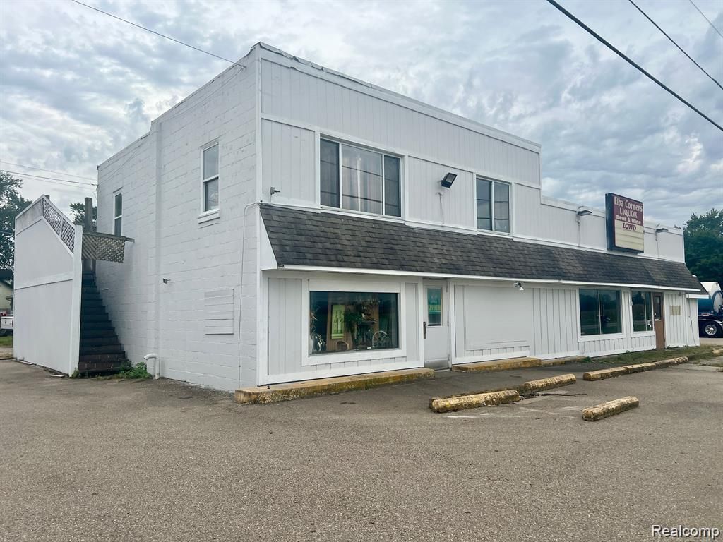 5505 Davison Road, Elba township
