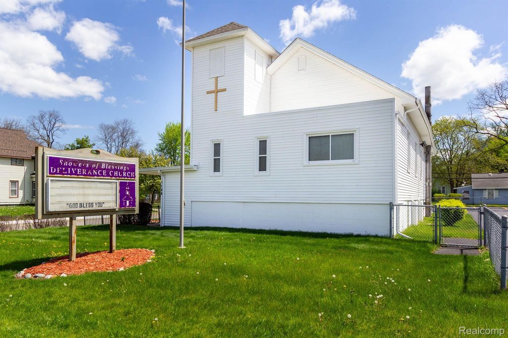 1196 Joslyn Avenue, Pontiac city