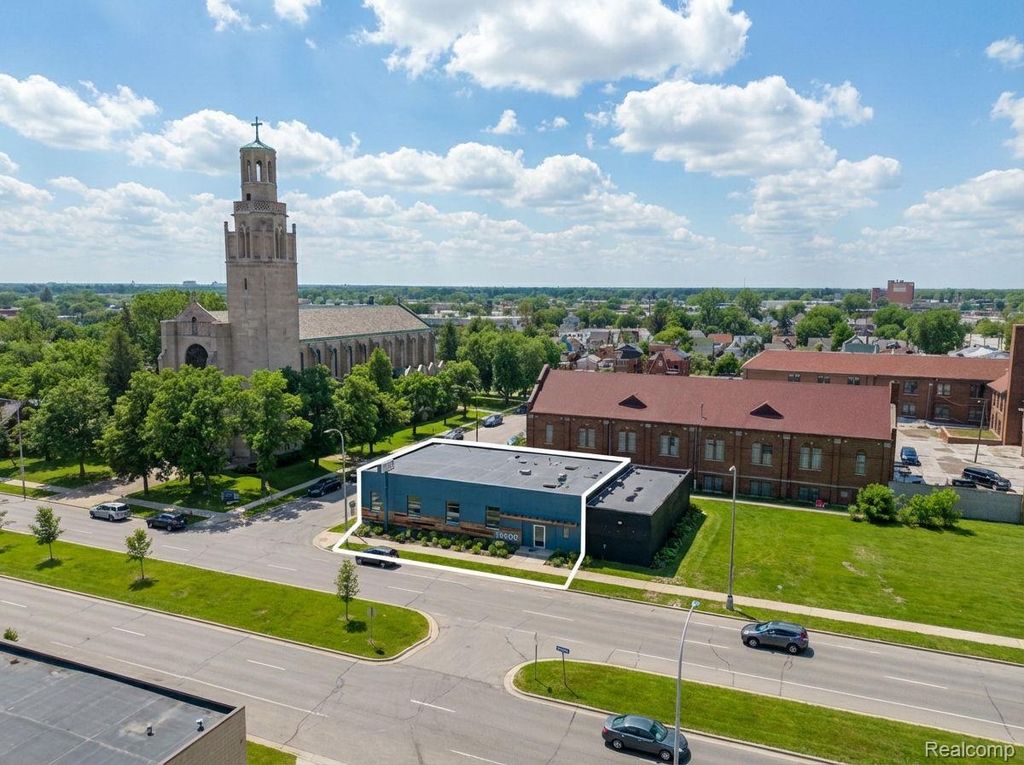 11505 Livernois Avenue, Detroit city