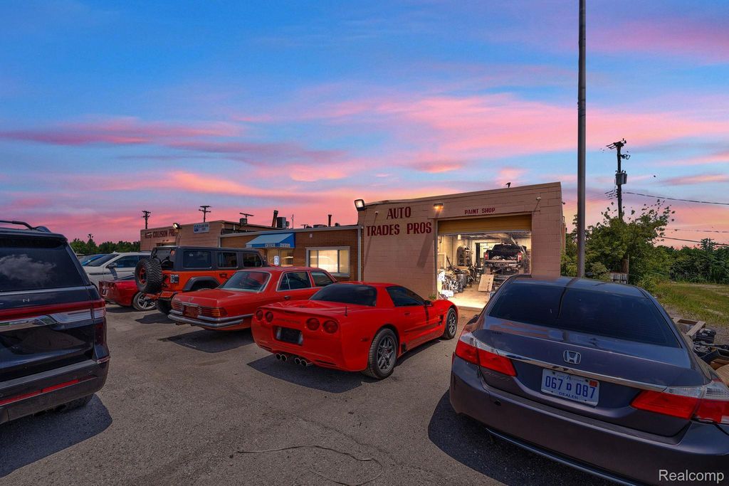 29300 Goddard Road, Romulus city