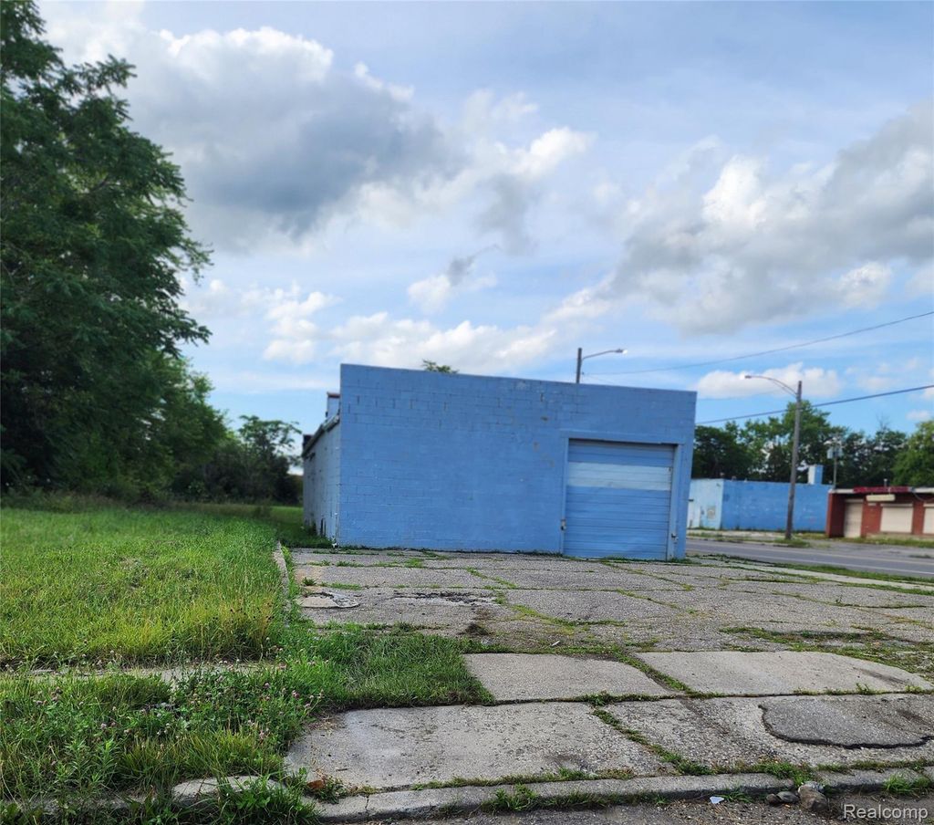 18811 Hayes Street, Detroit city