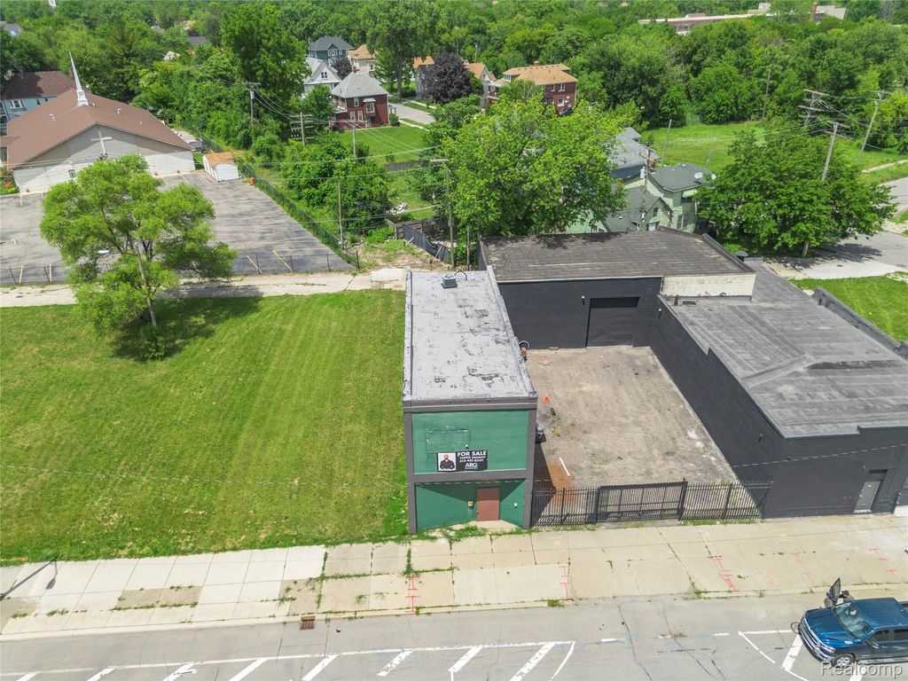 4536 Michigan Avenue, Detroit city