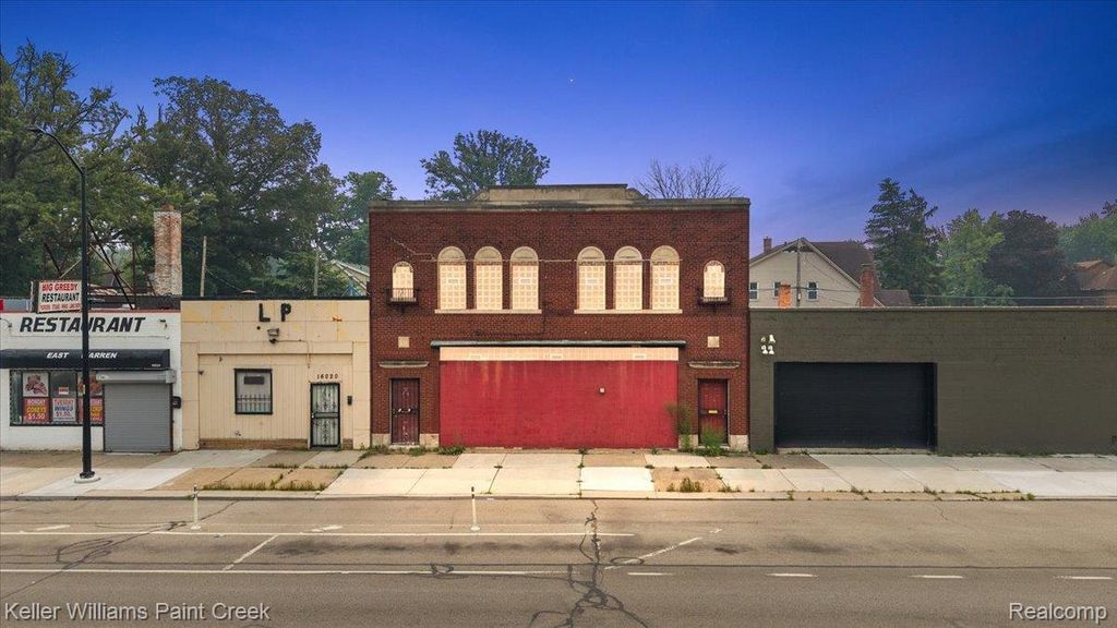 16014 E Warren Avenue, Detroit city