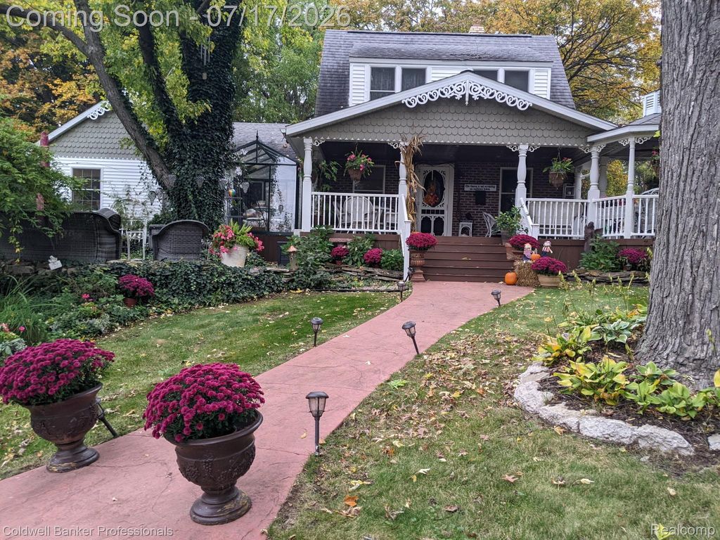 3194 W Hill Road, Mundy township
