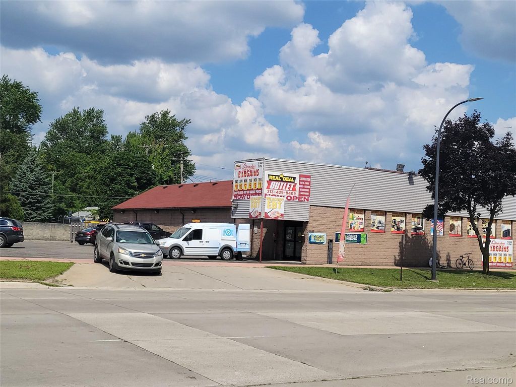 4650 S Beech Daly Street, Dearborn Heights city