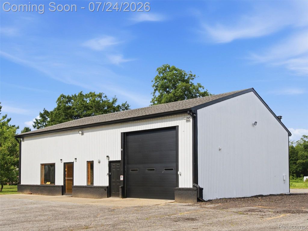 7293 N Clio Road, Mt. Morris township
