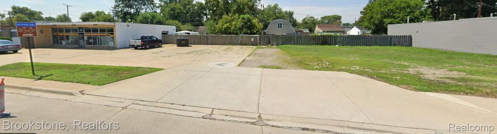 26529-26545 John R Road, Madison Heights city