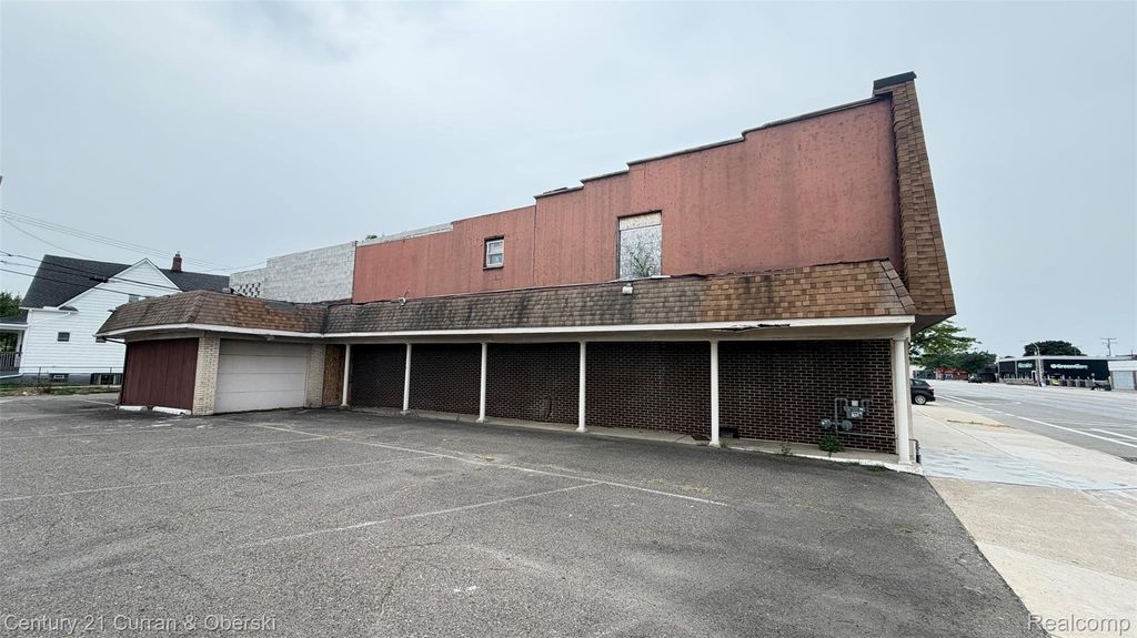 10783 W Jefferson Avenue, River Rouge city