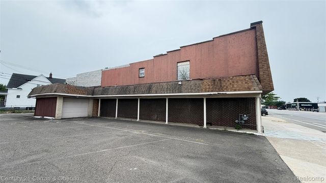 10783 W Jefferson Avenue, River Rouge