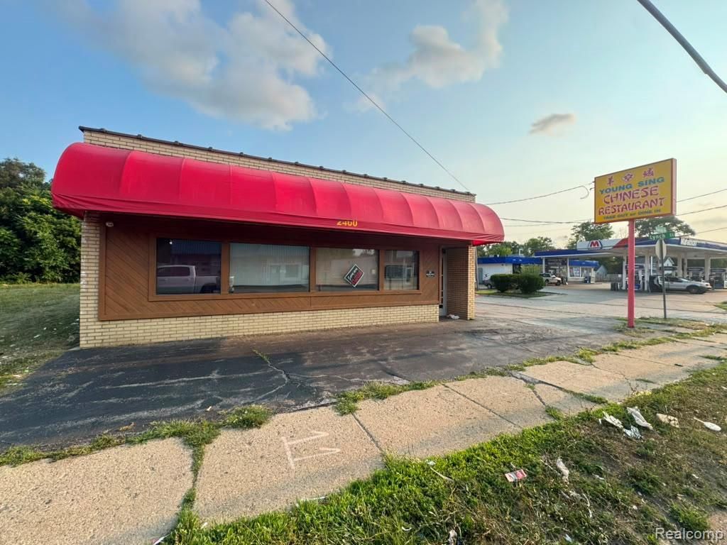 2400 Davison Road, Flint city