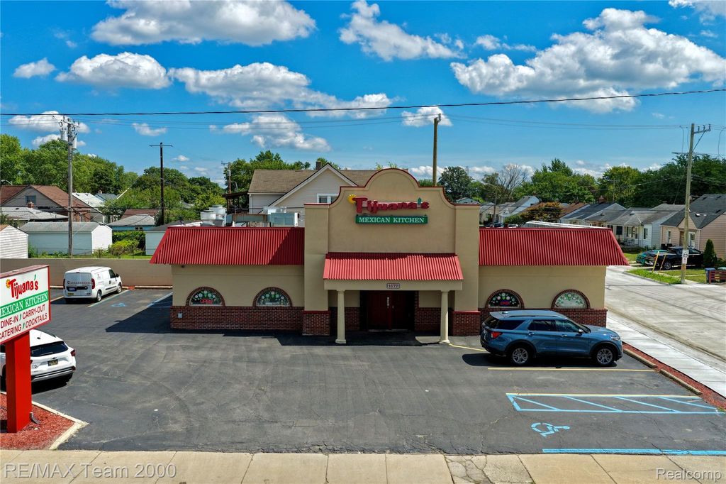 1679 Dix Highway, Lincoln Park city
