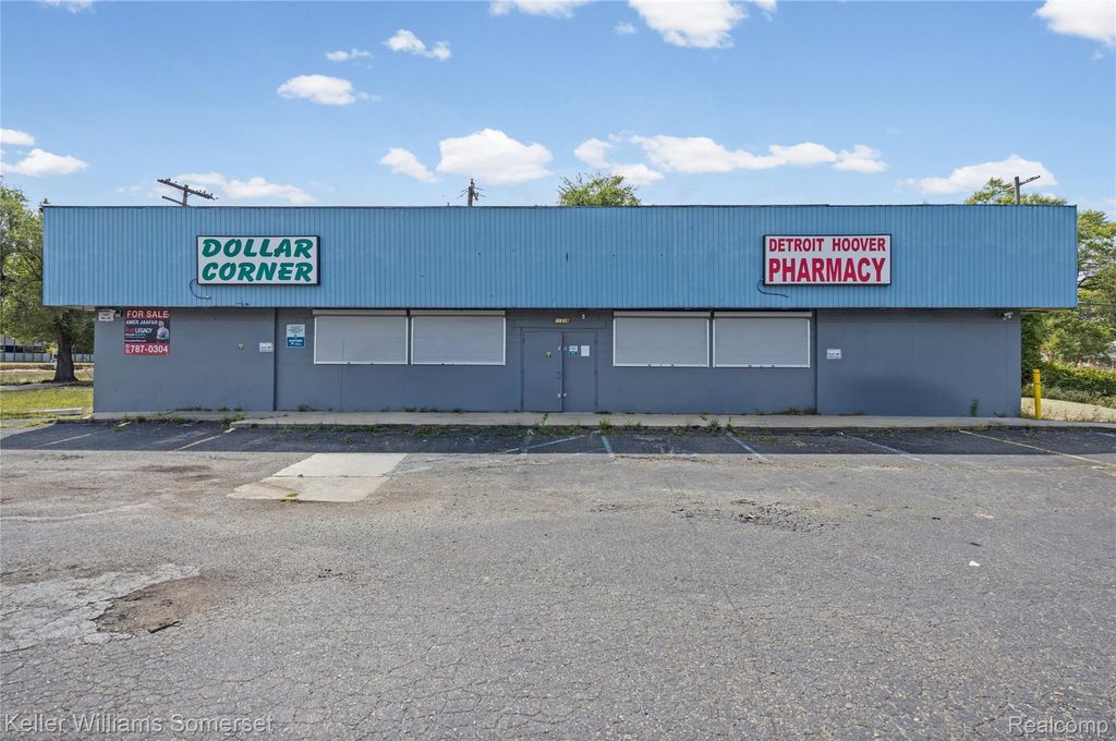 11538 E 7 Mile Road, Detroit city
