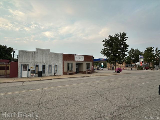 6476 Marlette Street, Marlette