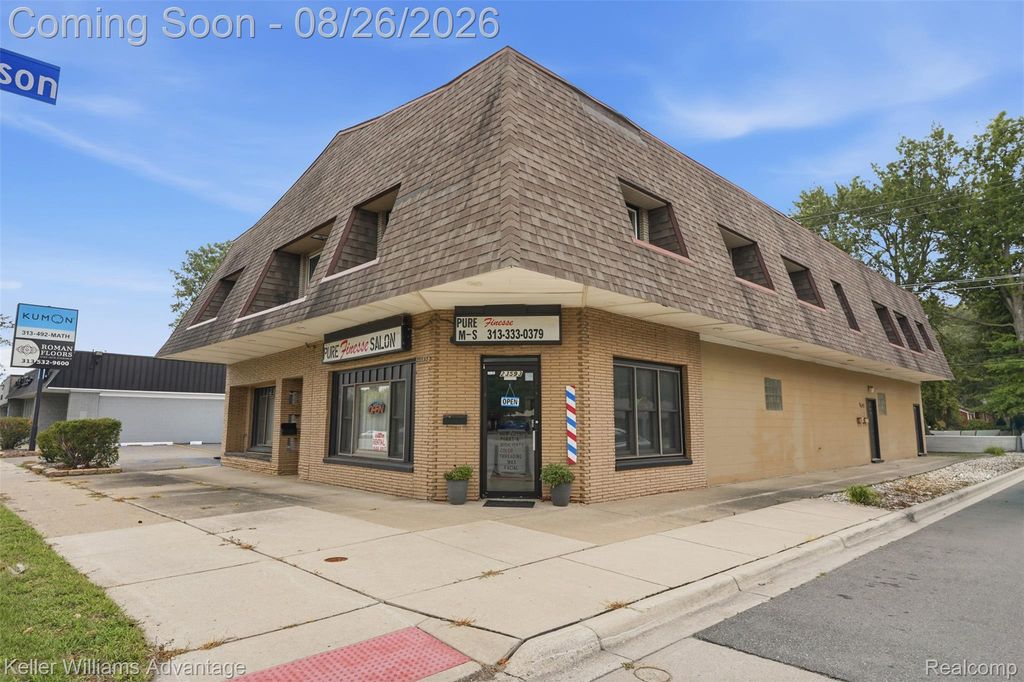 23589 Van Born Road, Taylor city