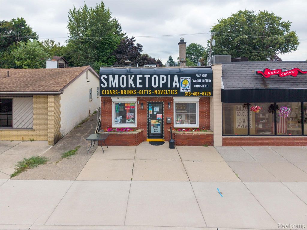 8457 Park Avenue, Allen Park city