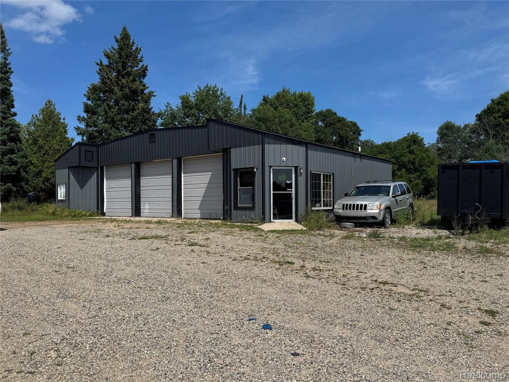 3308 M-33, Rose township