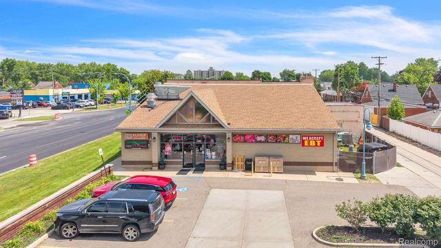 5223 Allen Road, Allen Park