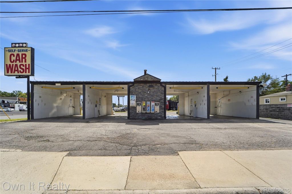 3360 Dix Highway, Lincoln Park city