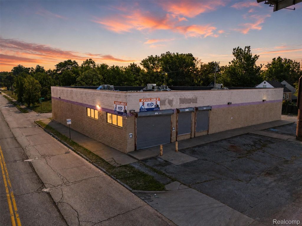 7870 Southfield Road, Detroit city
