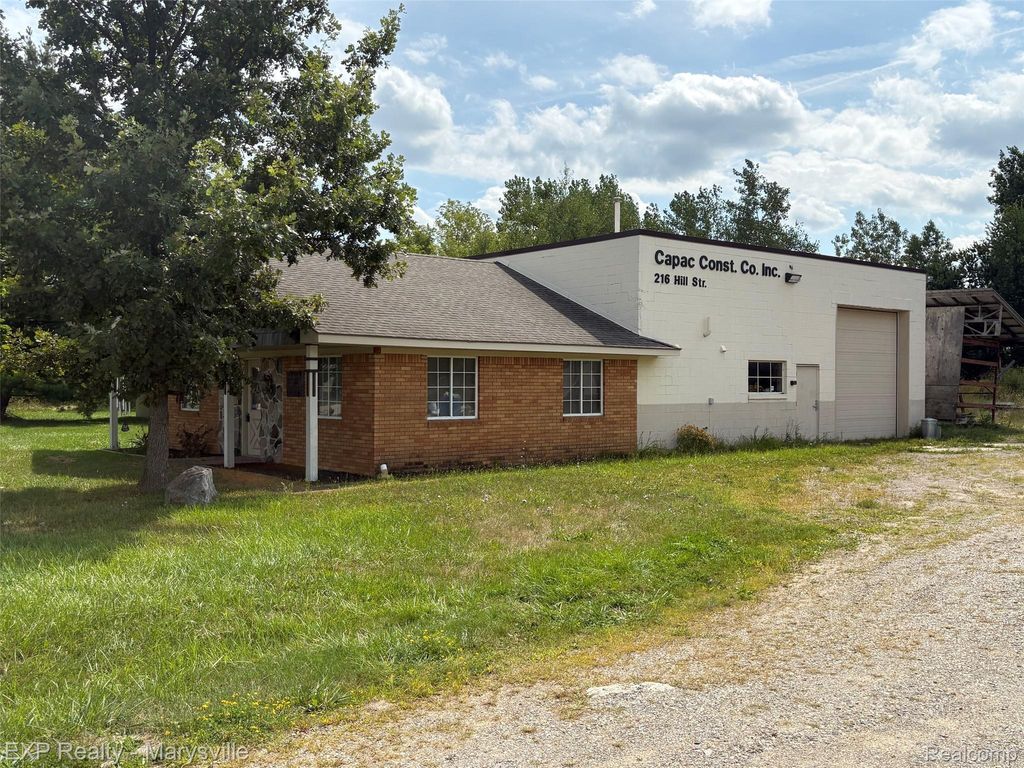 216 Hill Street, Capac village