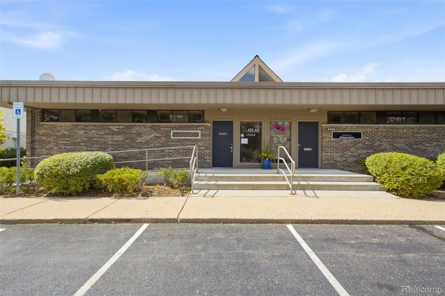 8596 N Canton Center Road, Canton