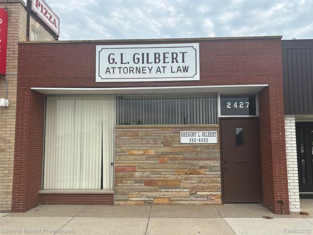 2427 Fort Street, Wyandotte