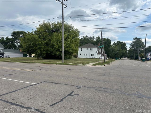 11916 N Saginaw Street, Mt. Morris