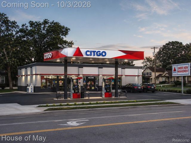 14401 Kercheval Street, Detroit