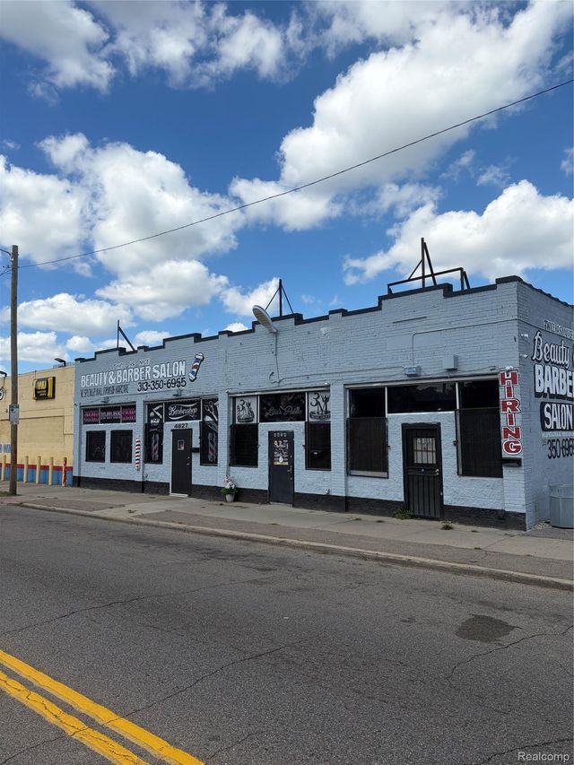 4825 Seven Mile, Detroit