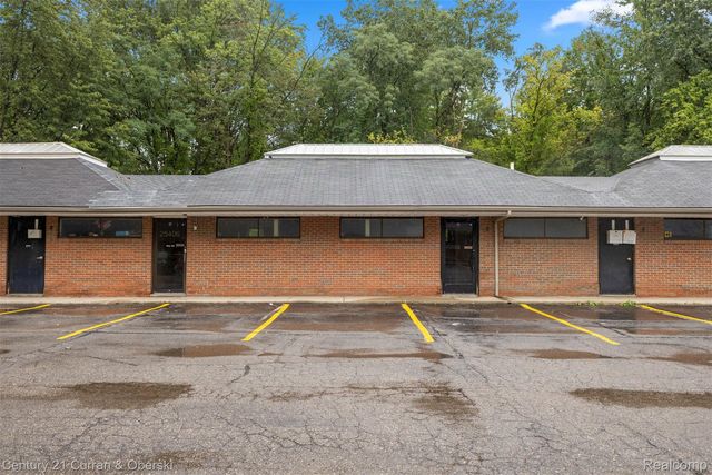 25406 Goddard Road, Taylor