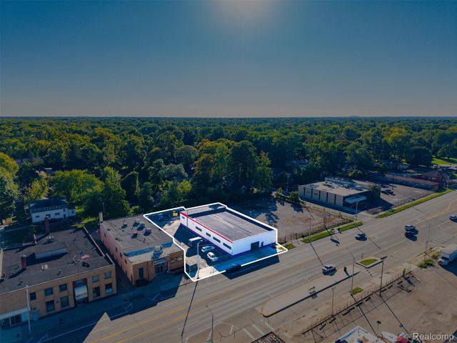22541 Grand River Avenue, Detroit
