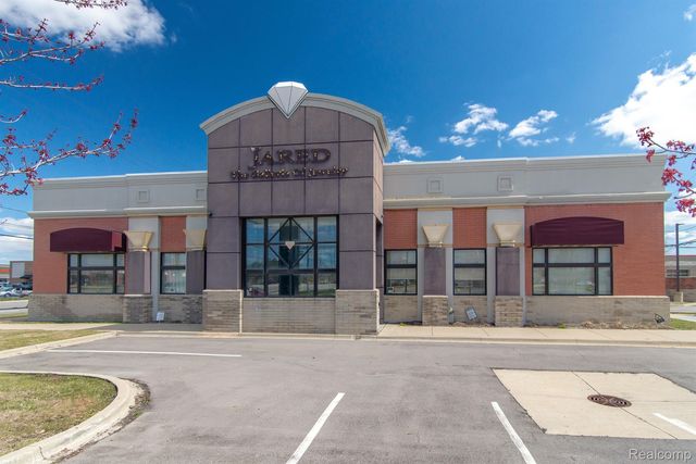 451 W 14 Mile Road, Madison Heights