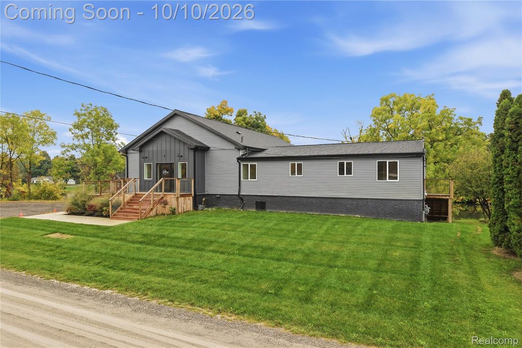 10216 Huron Street, Goodrich