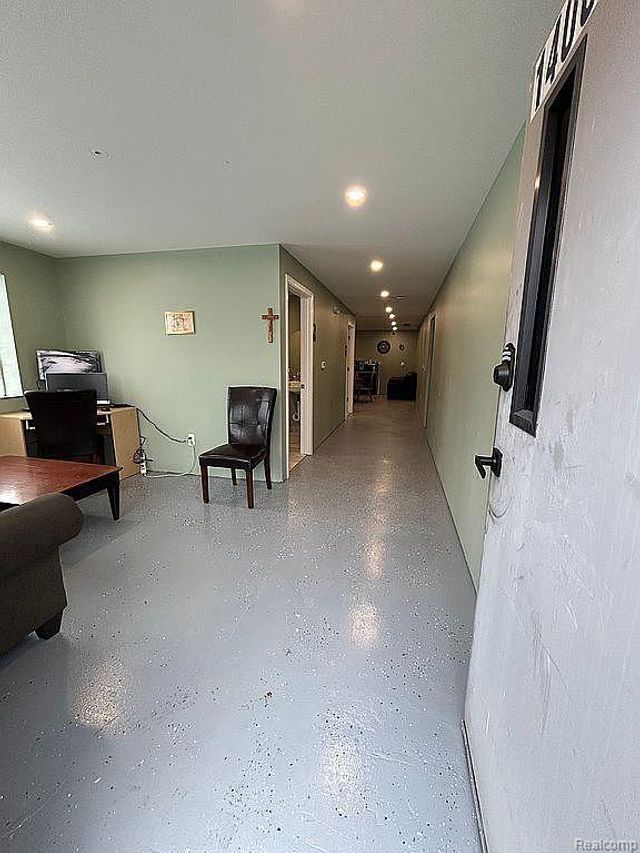 1400 Mcmillan Road, Owosso