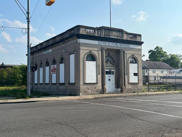 3703 - 3711 Fenkell, Detroit