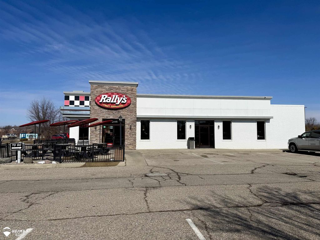 15155 Silver Pkwy, Fenton city